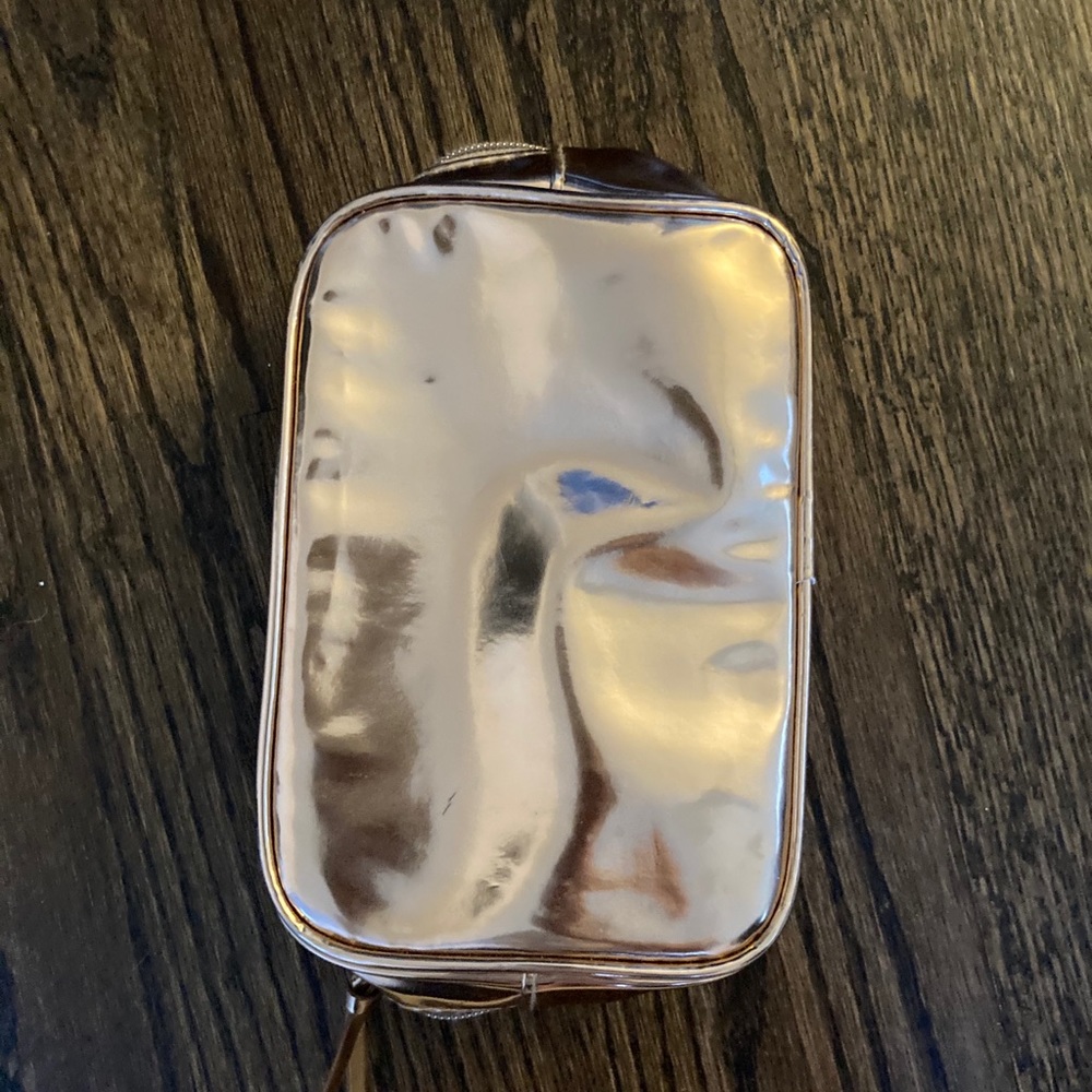 Makeup bag